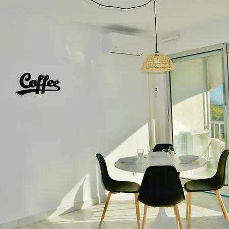 Le St Barth - P2 Climatise Avec Parking Et Acces Wifi - En Bas De La